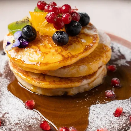 Barrique 13 - Breakfast At Restaurant & Minibar - Old Town Apartment Brasov
