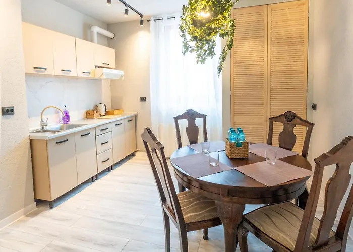 Barrique Republicii 56 * בראשוב